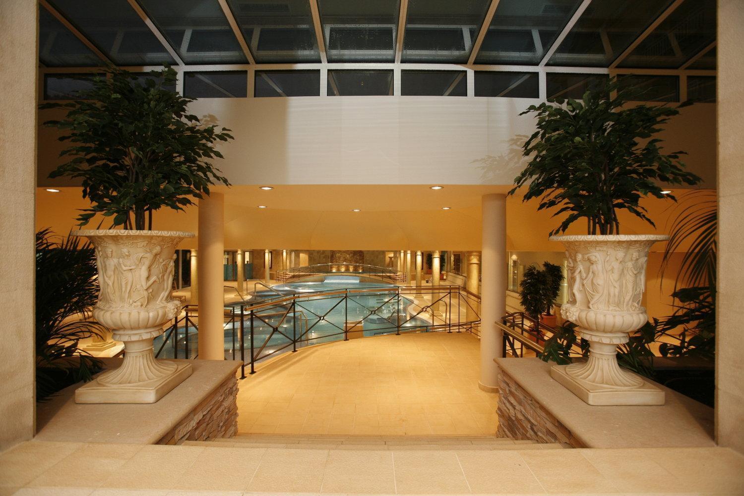 Gran Hotel Balneario De Puente Viesgo Exterior photo